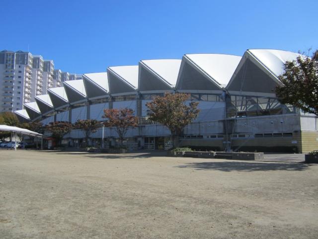 北九州穴生ドーム